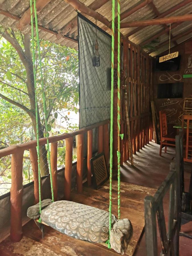 The Traveller'S Hostel & Private Rooms Sigiriya Exterior foto